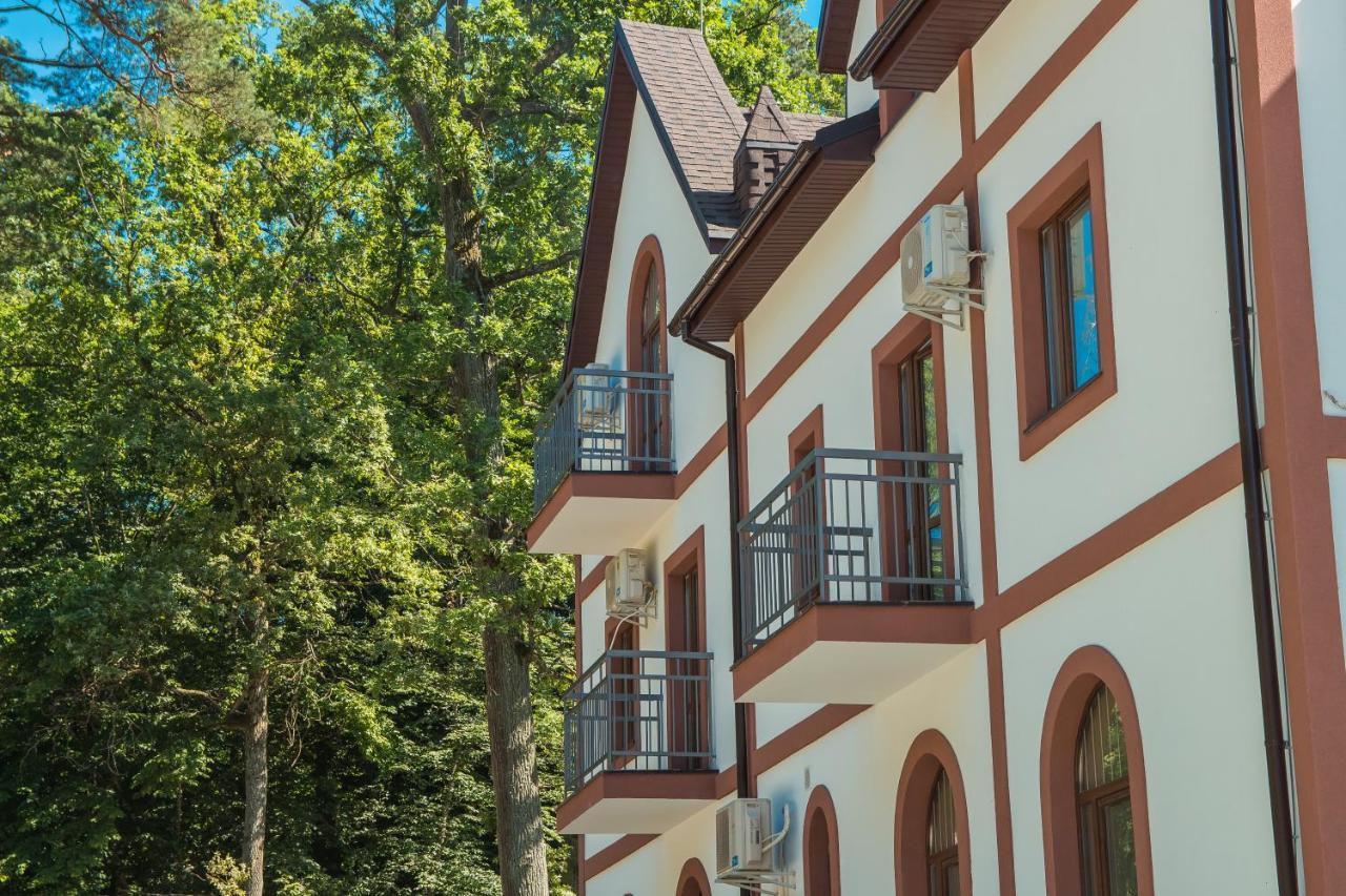 Hotel Мисливець В Комплексі "Сокіл" Susk Exterior foto