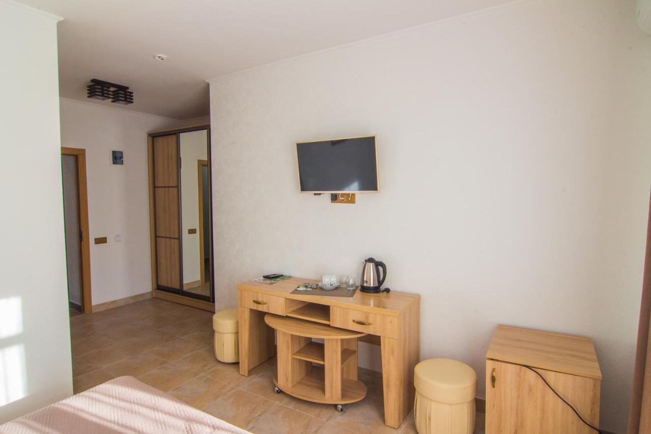 Hotel Мисливець В Комплексі "Сокіл" Susk Exterior foto