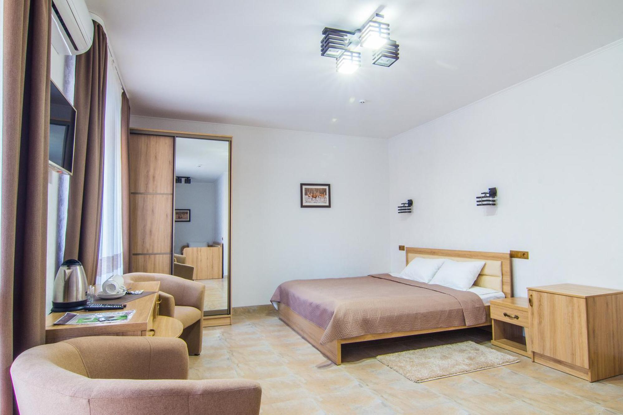 Hotel Мисливець В Комплексі "Сокіл" Susk Exterior foto