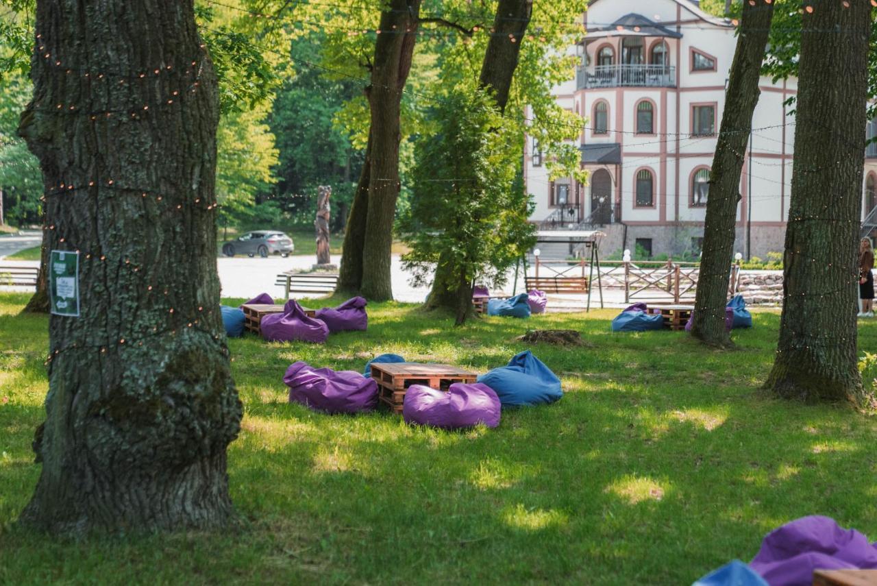 Hotel Мисливець В Комплексі "Сокіл" Susk Exterior foto